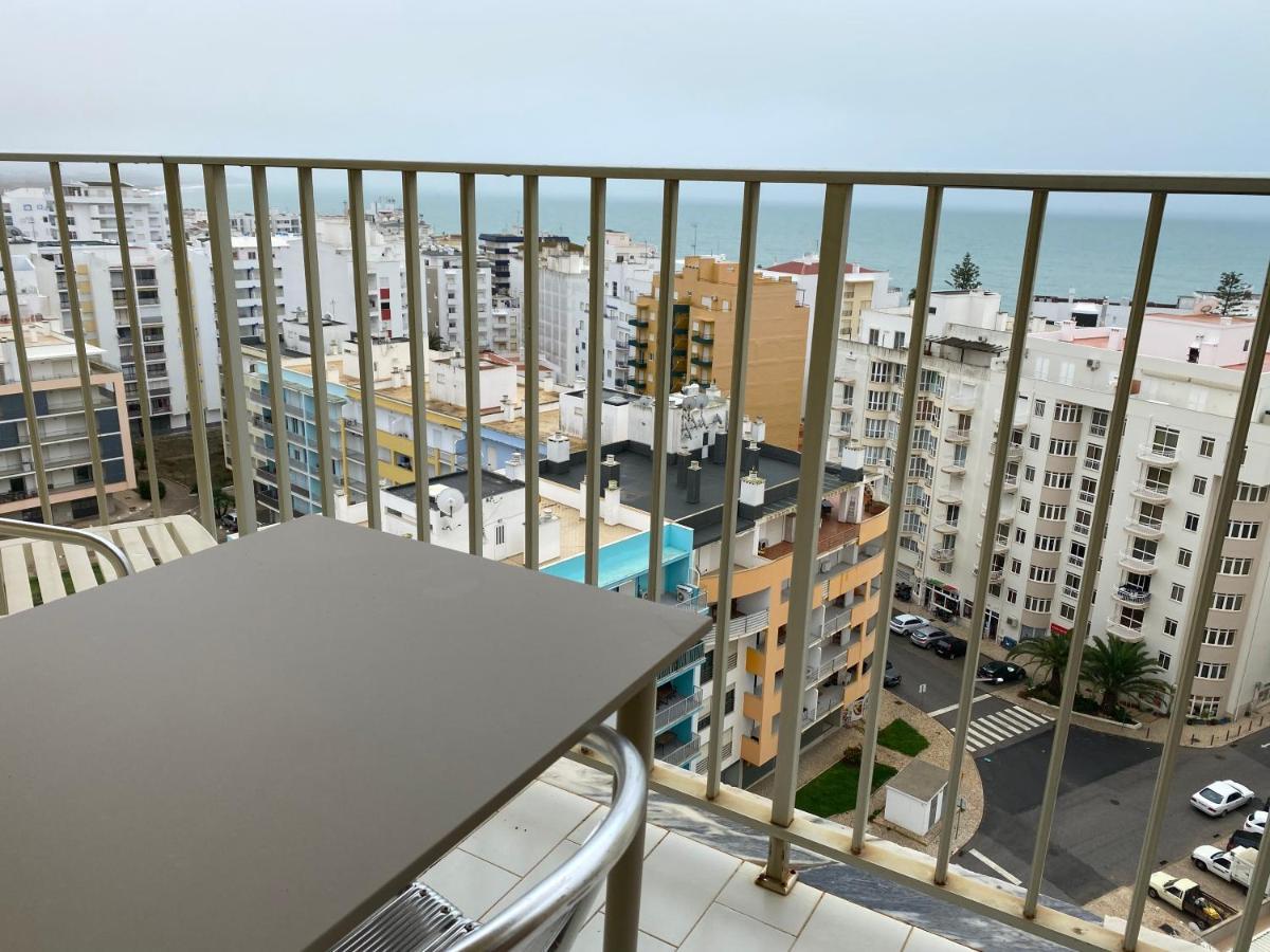 Armacao De Pera Apartment Luaran gambar
